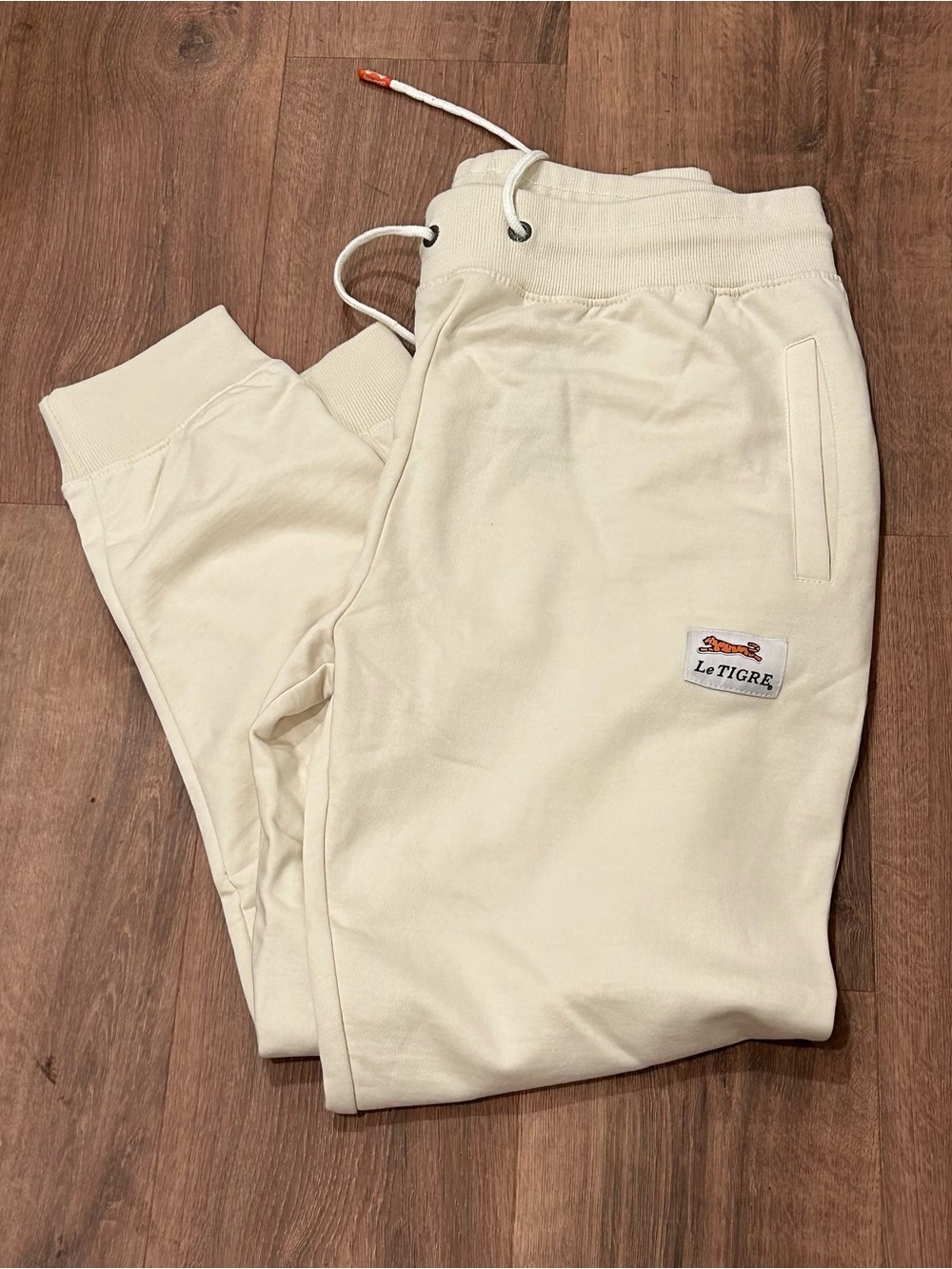 Le Tigre men’s cream ivory jogger sweatpants in size XXL NWT
